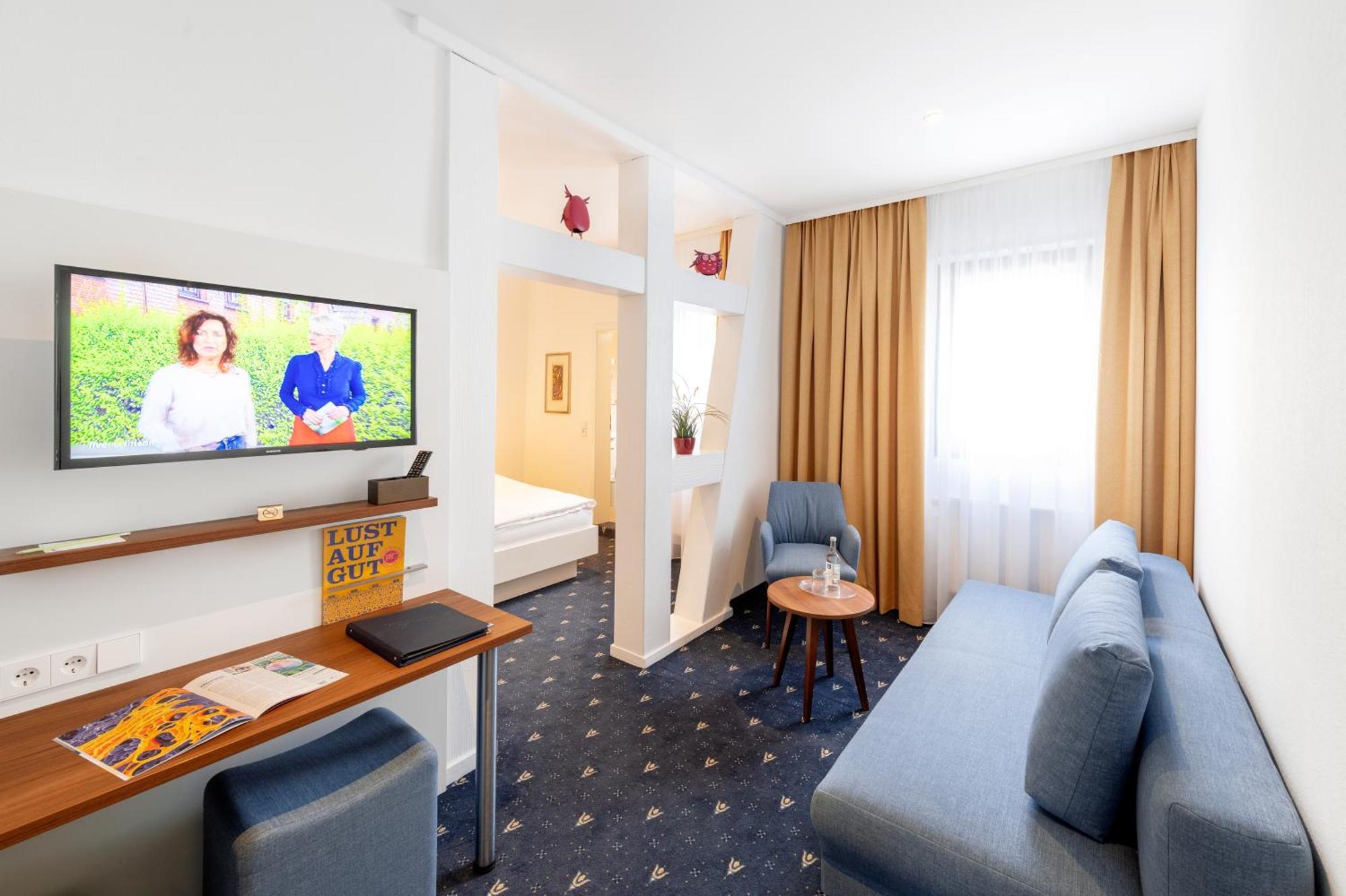 Hotel Adler Post Швецинген Екстериор снимка